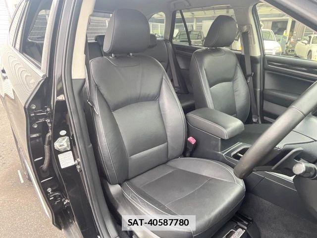 Subaru OUTBACK 2016-06 7786352-9