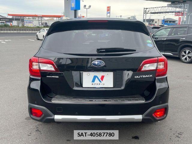 Subaru OUTBACK 2016-06 7786352-16