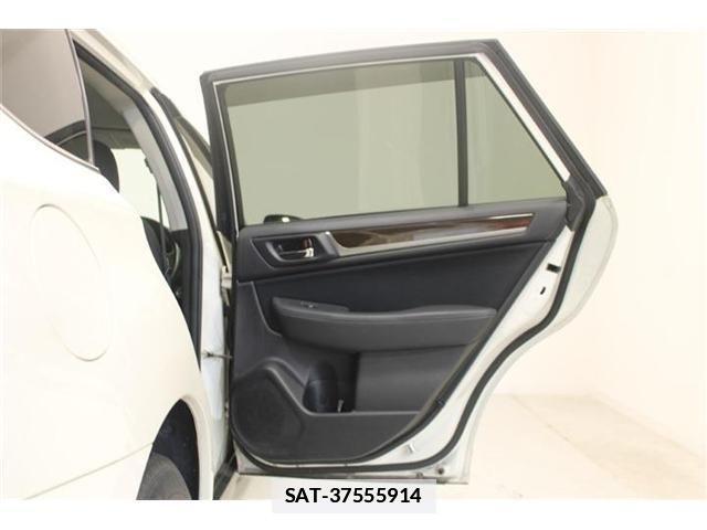 Subaru OUTBACK 2015-03 7877259-29