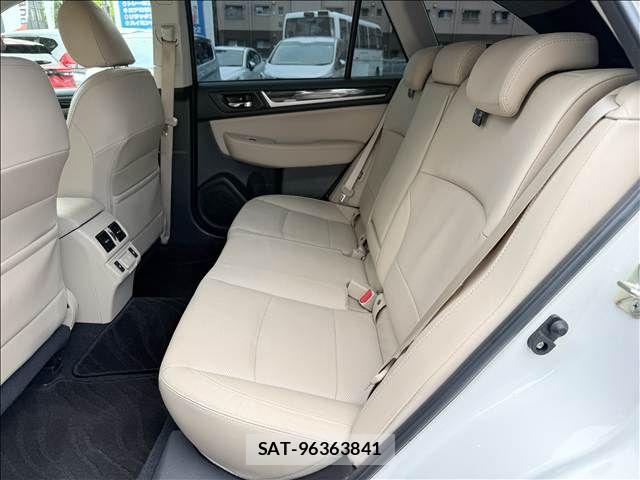 Subaru OUTBACK 2020-03 7877257-9