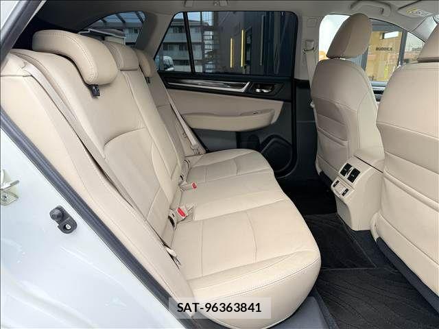 Subaru OUTBACK 2020-03 7877257-25