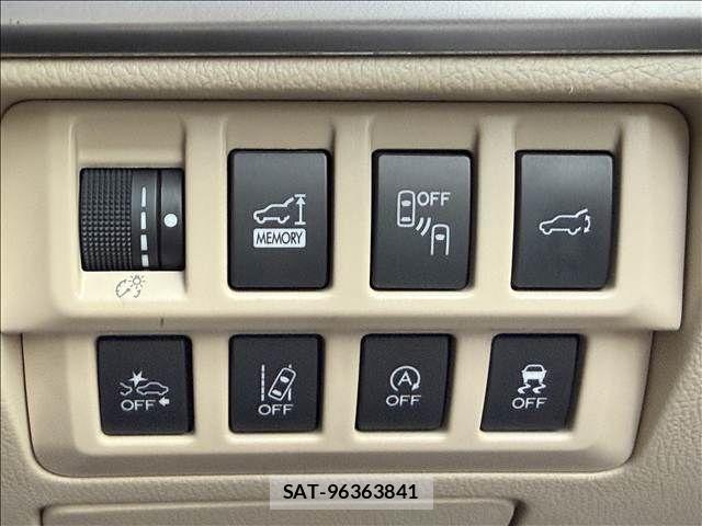 Subaru OUTBACK 2020-03 7877257-3