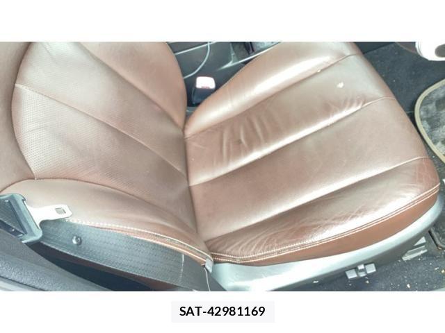 Subaru OUTBACK 2013-07 7877262-18