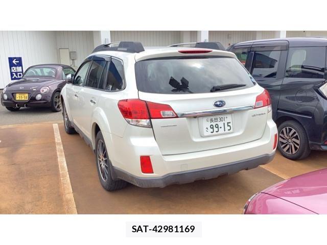 Subaru OUTBACK 2013-07 7877262-1