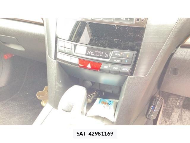 Subaru OUTBACK 2013-07 7877262-20
