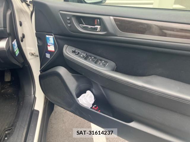 Subaru OUTBACK 2016-11 7877261-10