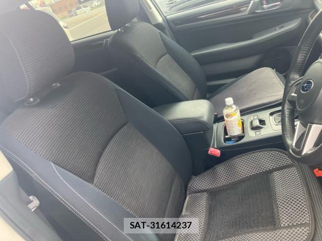 Subaru OUTBACK 2016-11 7877261-12
