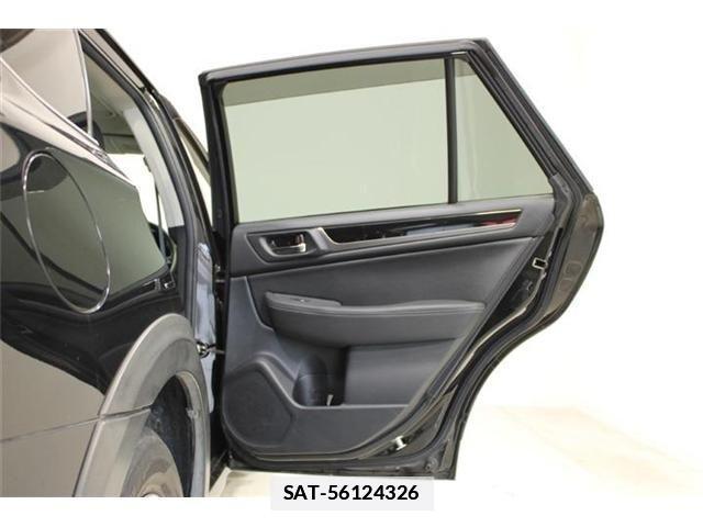 Subaru OUTBACK 2017-12 7902827-29