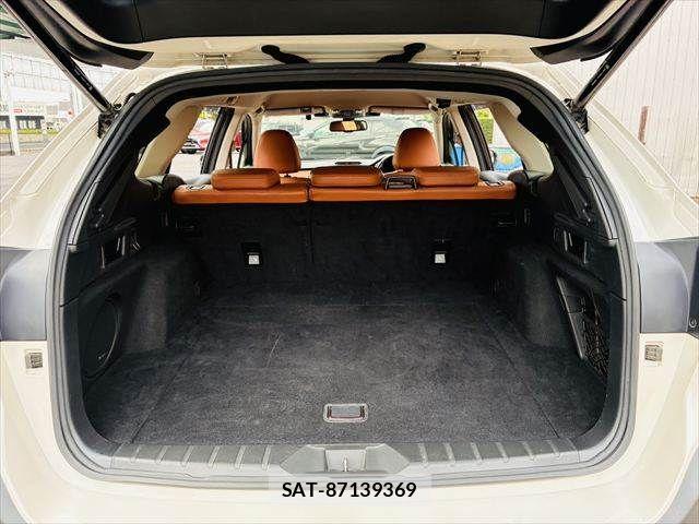 Subaru OUTBACK 2022-03 7962343-9