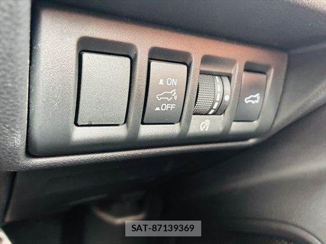 Subaru OUTBACK 2022-03 7962343-6
