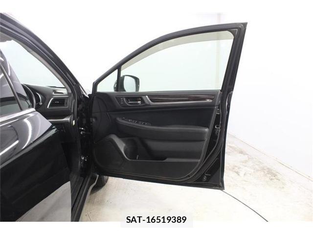 Subaru OUTBACK 2015-02 7962351-29