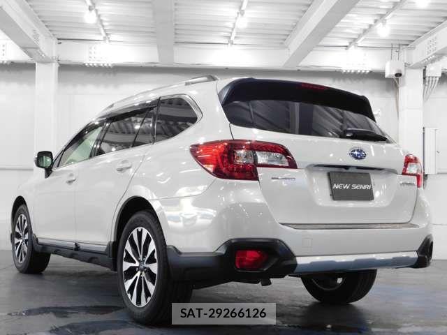 Subaru OUTBACK 2016-07 7962342-1