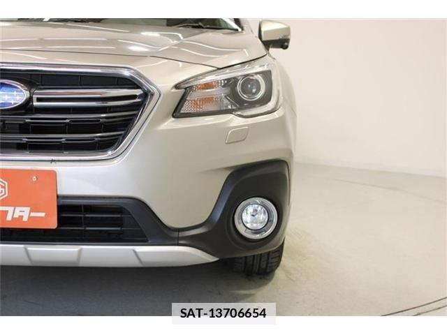 Subaru OUTBACK 2018-03 7962353-14