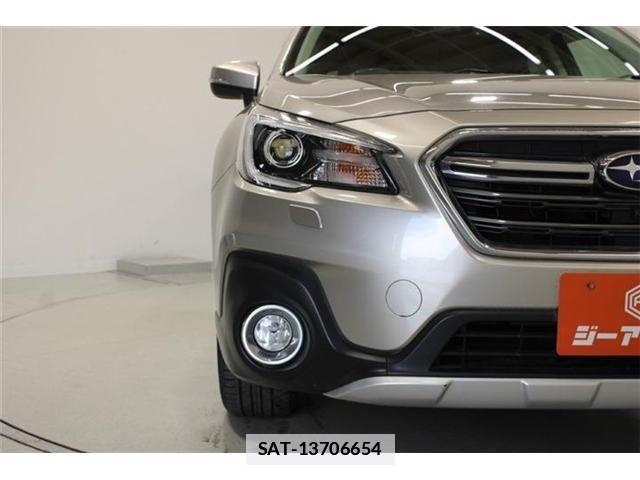 Subaru OUTBACK 2018-03 7962353-16