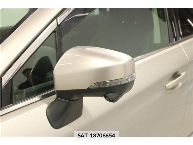 Subaru OUTBACK 2018-03 7962353-20