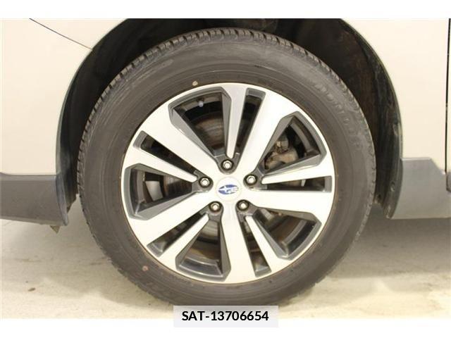 Subaru OUTBACK 2018-03 7962353-25