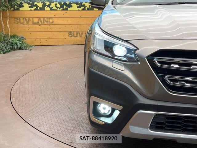 Subaru OUTBACK 2023-06 7979708-11