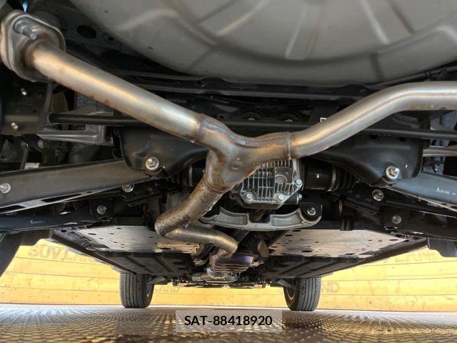 Subaru OUTBACK 2023-06 7979708-18