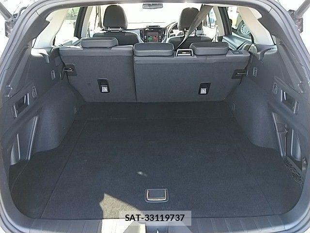 Subaru OUTBACK 2022-03 7979707-13