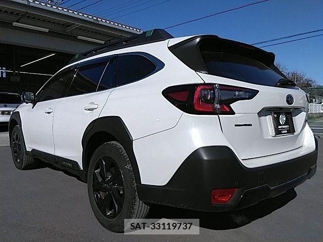 Subaru OUTBACK 2022-03 7979707-17