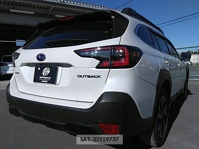 Subaru OUTBACK 2022-03 7979707-2