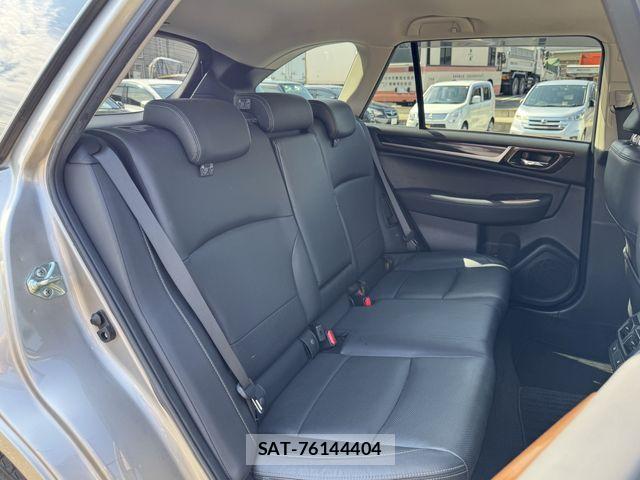 Subaru OUTBACK 2015-10 7979712-23