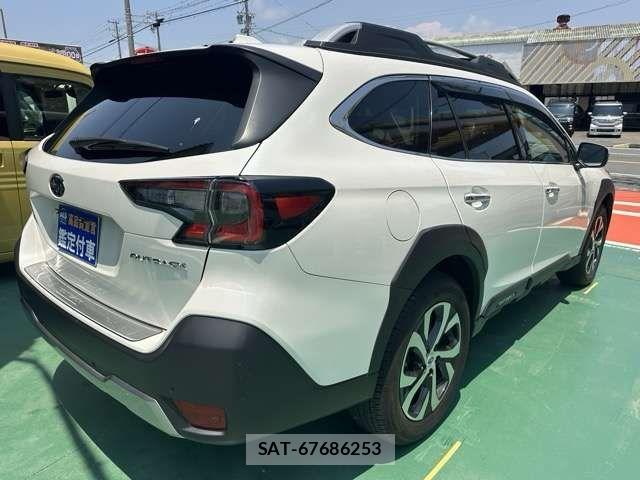 Subaru OUTBACK 2023-01 8036343-12