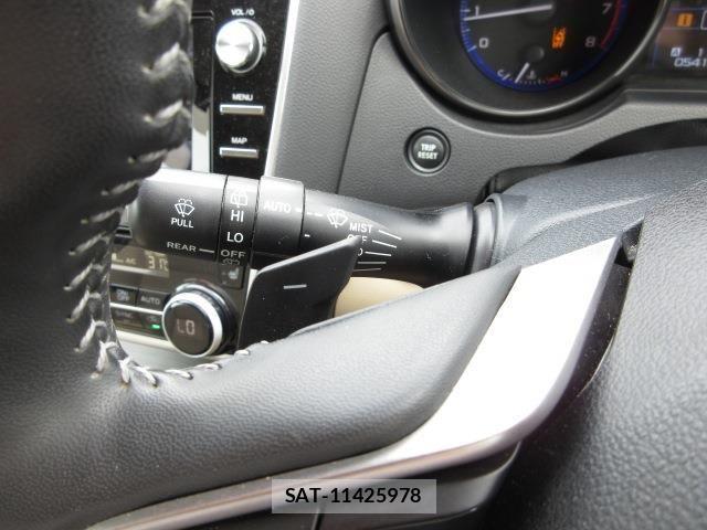 Subaru OUTBACK 2018-06 8036345-17