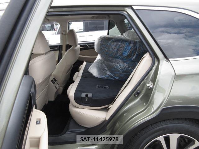 Subaru OUTBACK 2018-06 8036345-20