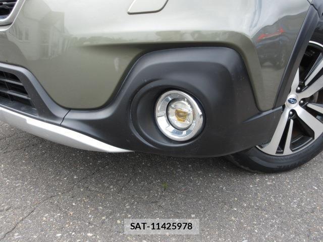 Subaru OUTBACK 2018-06 8036345-2