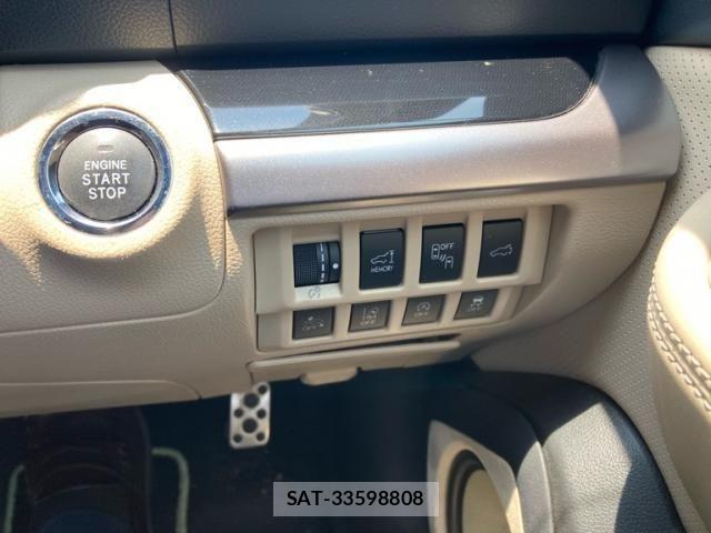 Subaru OUTBACK 2017-07 8036351-21