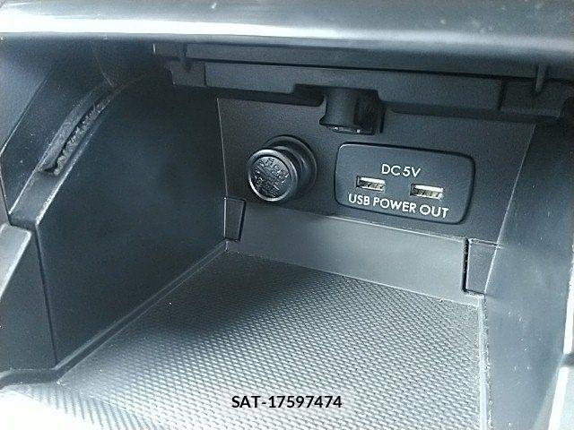 Subaru OUTBACK 2016-12 8074284-24