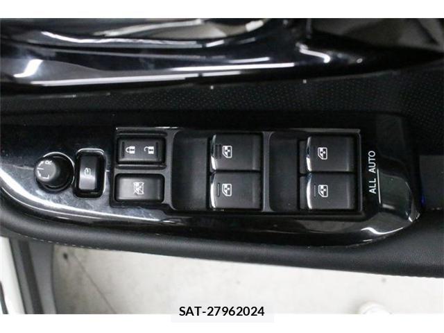 Subaru OUTBACK 2016-10 8074289-29