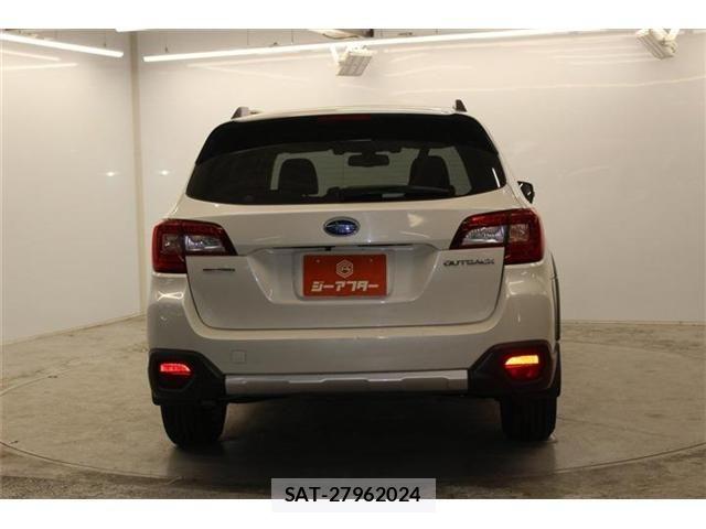 Subaru OUTBACK 2016-10 8074289-5