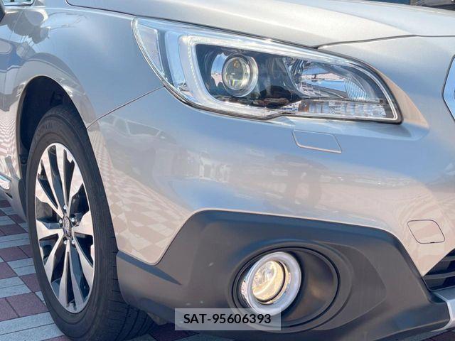 Subaru OUTBACK 2016-11 8074287-11