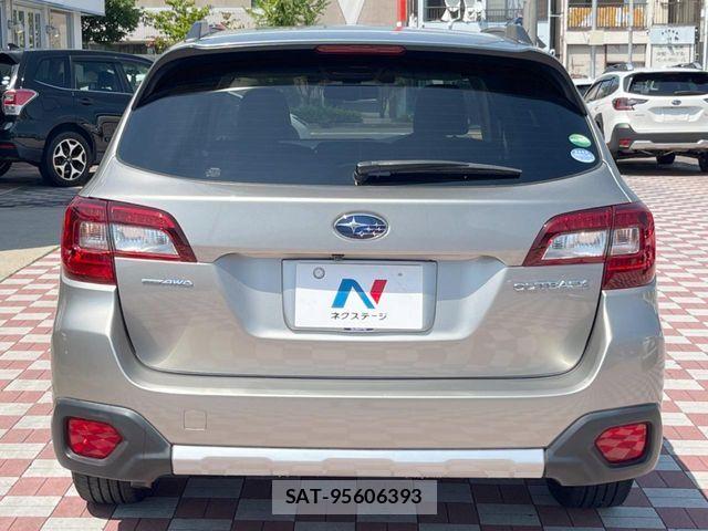 Subaru OUTBACK 2016-11 8074287-14