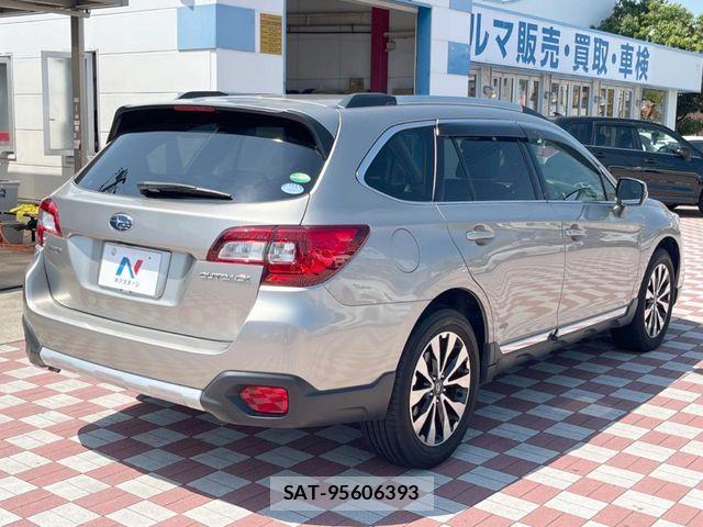 Subaru OUTBACK 2016-11 8074287-16