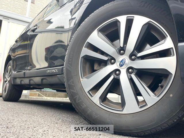 Subaru OUTBACK 2017-11 8074286-12