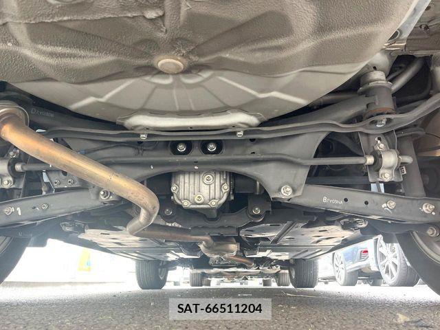 Subaru OUTBACK 2017-11 8074286-18