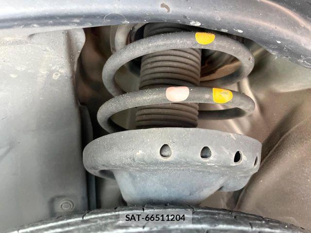 Subaru OUTBACK 2017-11 8074286-19
