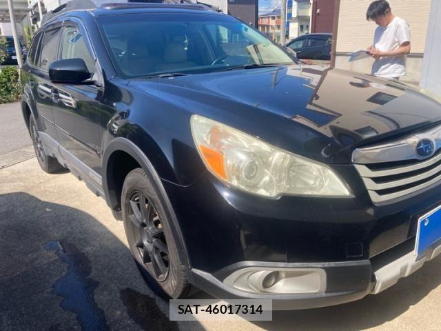 Subaru OUTBACK 2011-03 8130956-1