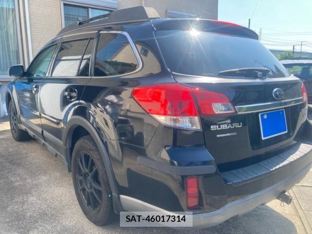 Subaru OUTBACK 2011-03 8130956-2