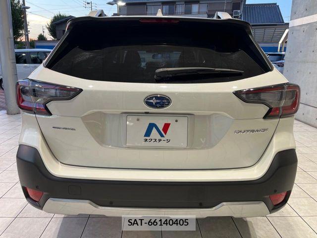 Subaru OUTBACK 2023-05 8130952-15