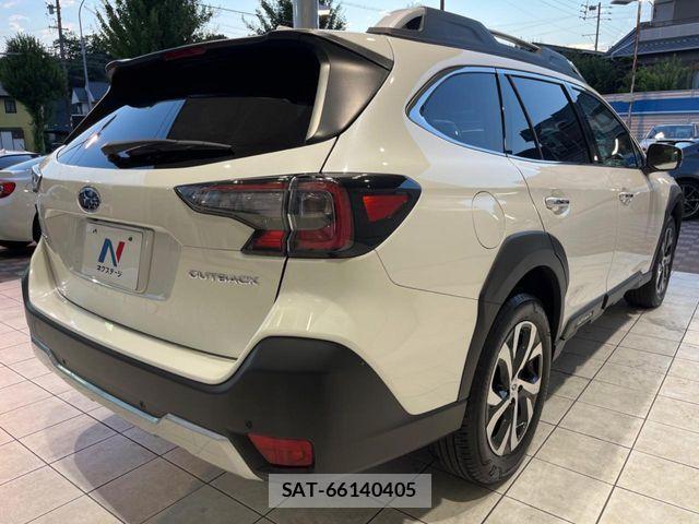 Subaru OUTBACK 2023-05 8130952-17