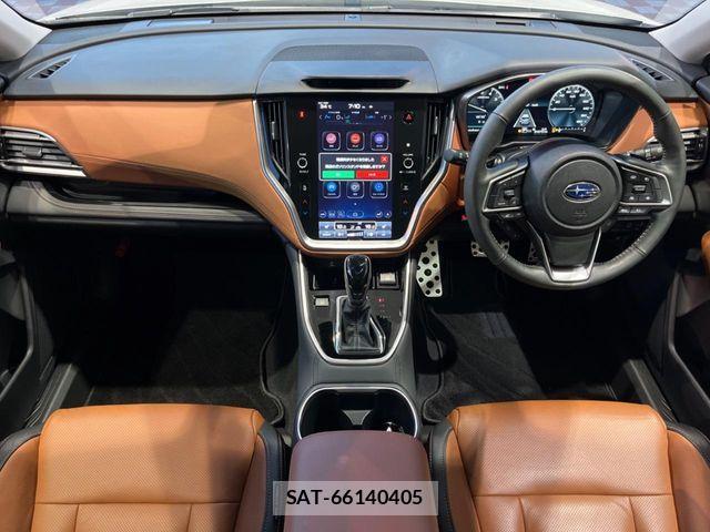 Subaru OUTBACK 2023-05 8130952-1
