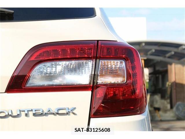 Subaru OUTBACK 2015-05 8130953-12