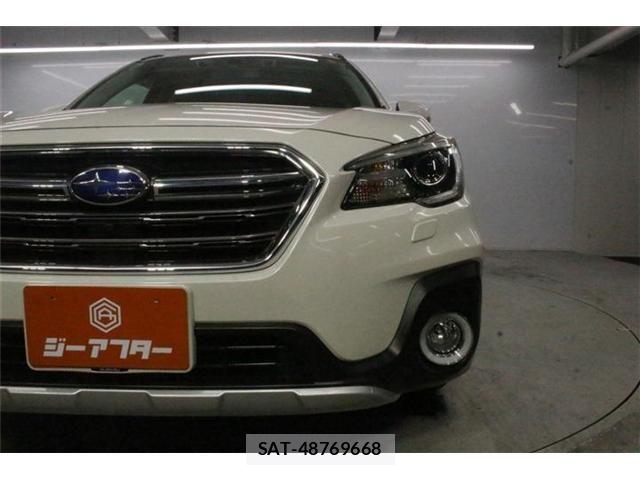 Subaru OUTBACK 2017-11 8146045-13