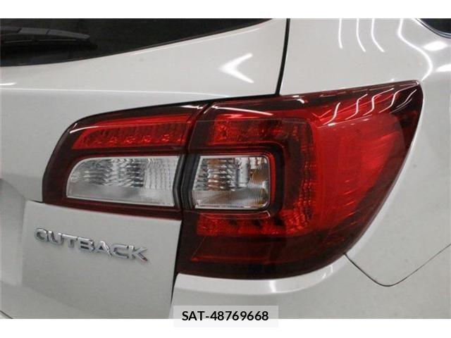 Subaru OUTBACK 2017-11 8146045-18