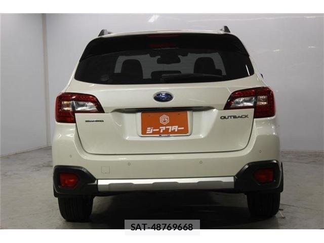 Subaru OUTBACK 2017-11 8146045-5