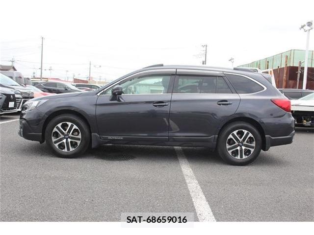 Subaru OUTBACK 2017-11 8208277-10